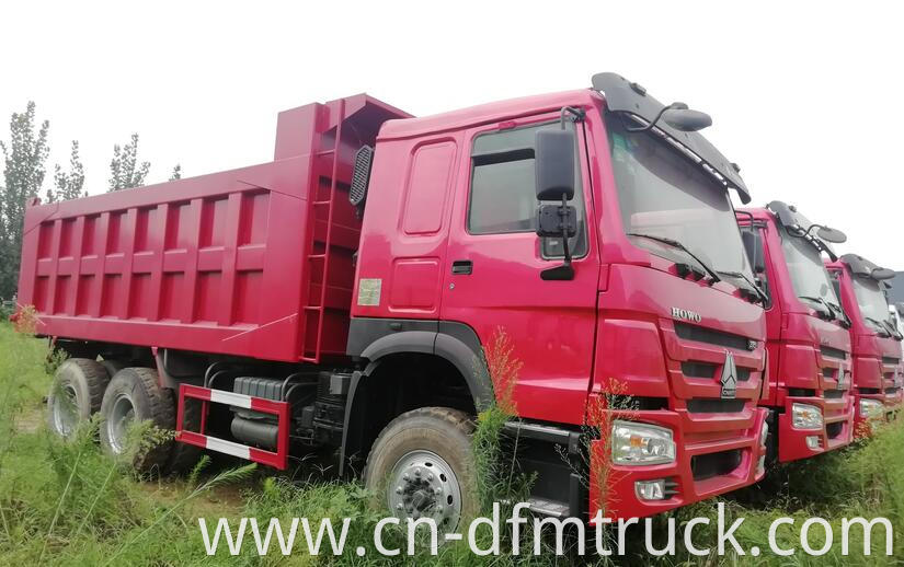 used tipper truck (12)